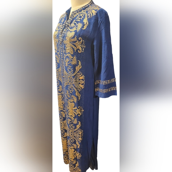 💝1970s Blue and Gold Brocade Caftan Maxi Dress - Picture 4 of 14
